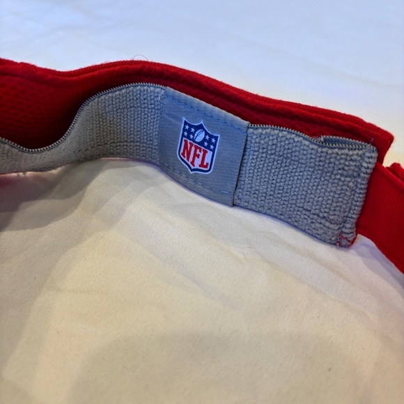Kansas City Chiefs NFL Adjustable Red & Yellow Visor Hat – New Era - Picture 6 of 7